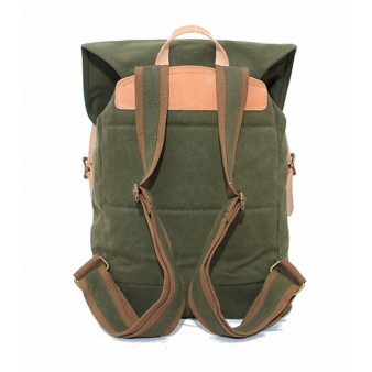 Weekend backpack green